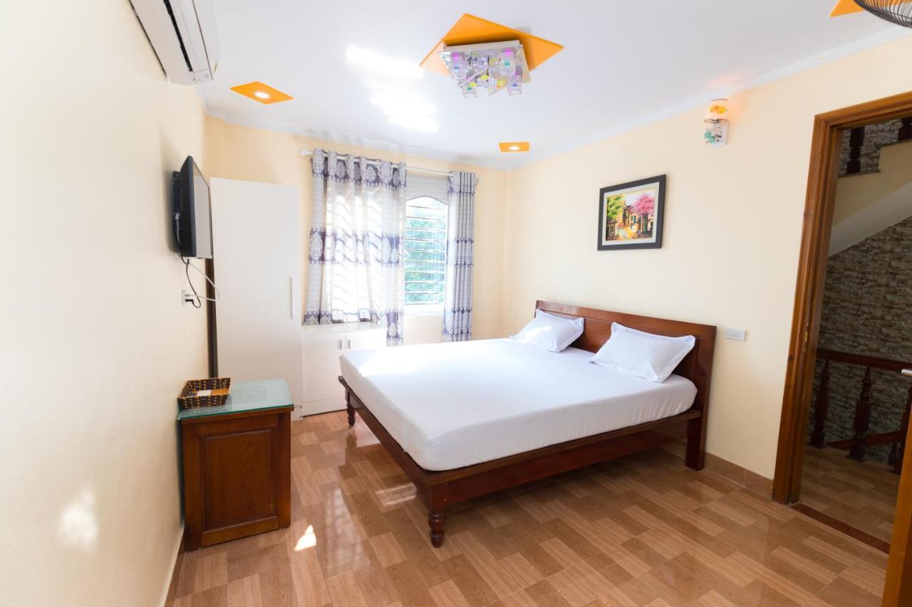 Cat Ba Vintage Homestay Cat Ba Island ภายนอก รูปภาพ